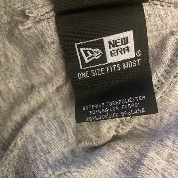 NEW ERA RAIDERS KNIT HAT EUC ONE SIZE - Picture 4 of 5